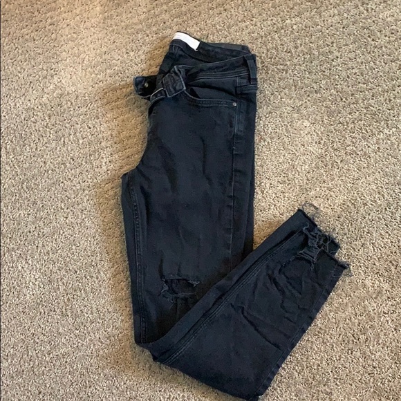 Black Zara skinny jeans with lace detail - Picture 2 of 4